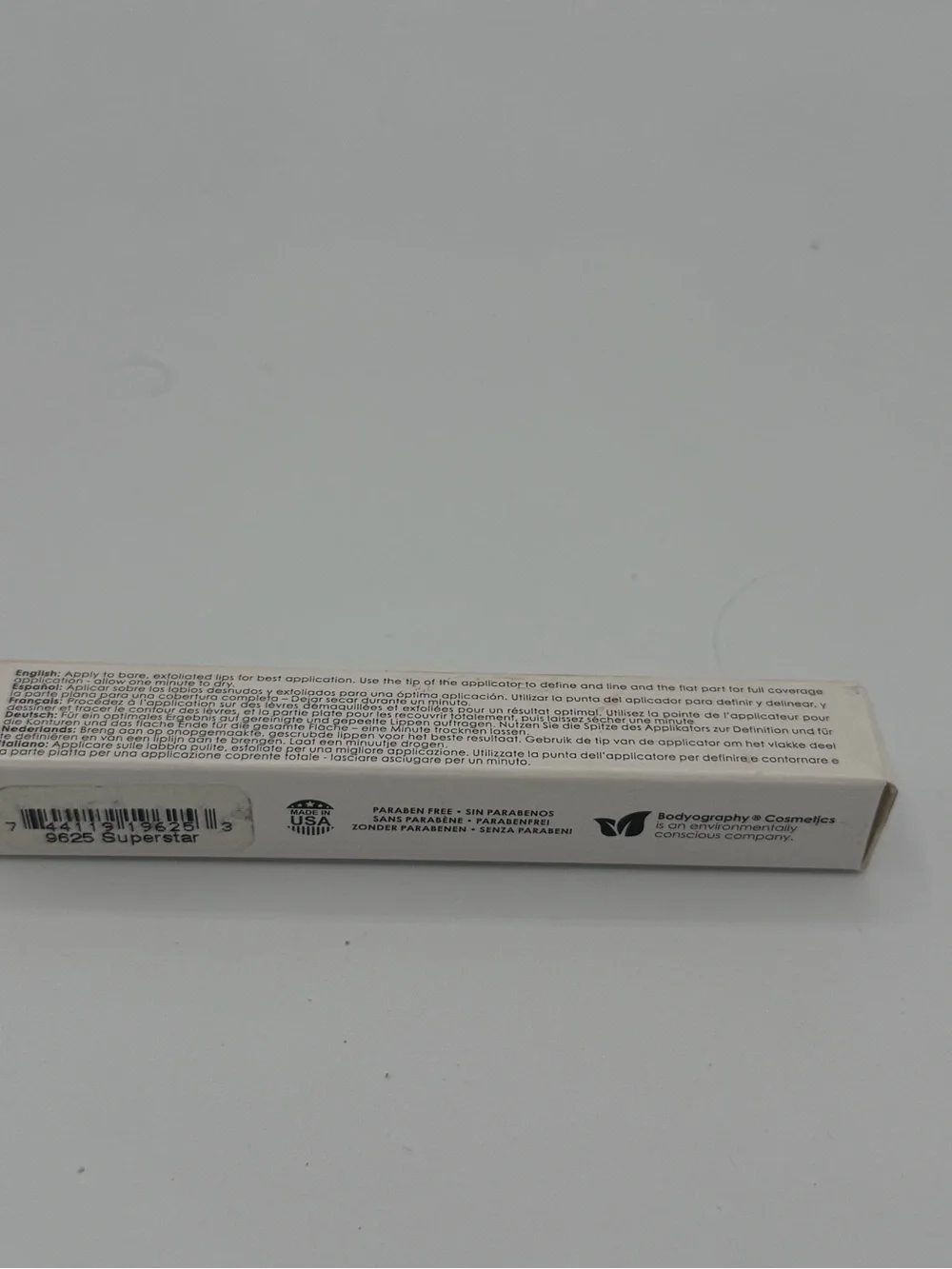 Bodyography Cream Finish Powder - light/medium and lip bundle.